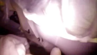සුදු සම බබා යෝනි මාර්ගය දී කුකුළා සිට කෑ