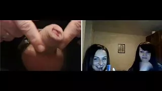 විසුළු පැටවුන් Dildos සමග ප්රත්යාස්ථ anals ලිහිල්