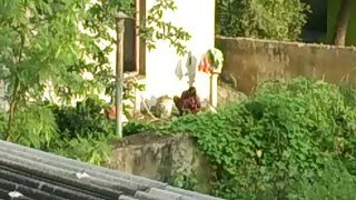ඩුඩ් සමග වීදුරු හොඳින් අසුනේ නිහතමානී